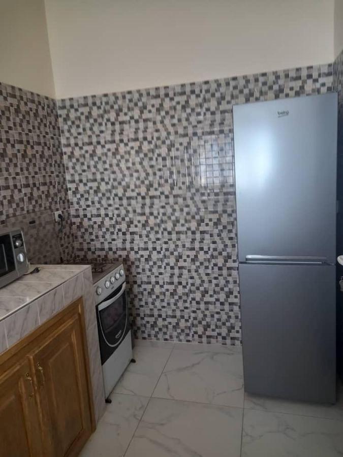 Villa Diambars Sali Tapé Dış mekan fotoğraf